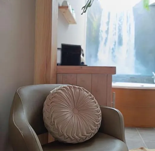 Waterval Wellness-suite Met Sauna! بوديغرافن
