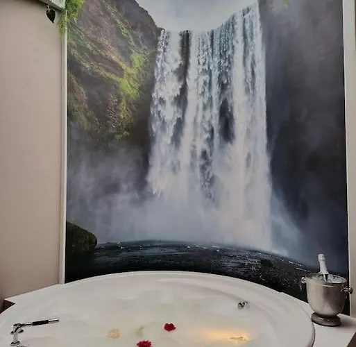 Waterval Wellness-suite Met Sauna! *