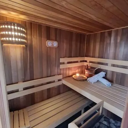 Waterval Wellness-suite Met Sauna! * Bodegraven
